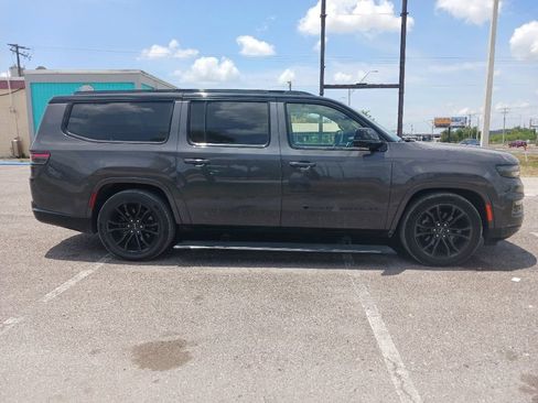 Used 2024 Jeep Grand Wagoneer L Series II w/ Quick Order Packagew 28T AWD/4WD image 5