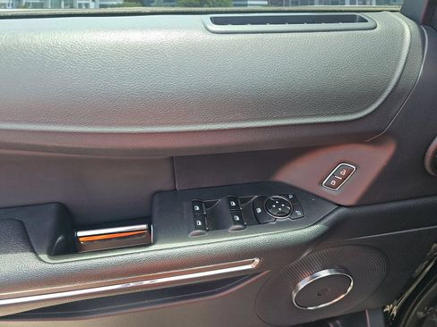Used 2024 Ford Expedition Max XLT RWD image 13