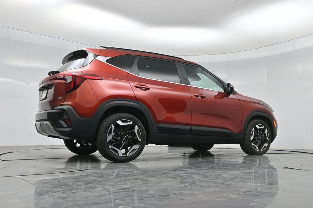 New 2026 Kia Seltos SX w/ SX Sunroof Package AWD/4WD image 19