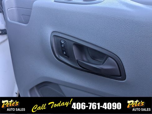 Used 2017 Ford Transit 150 XLT image 18