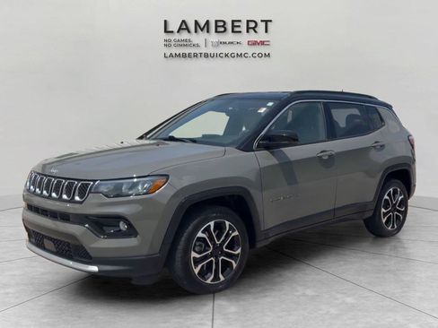 Used 2023 Jeep Compass Limited AWD/4WD image 1