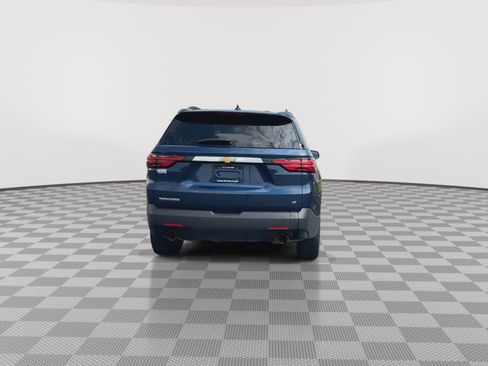 Used 2023 Chevrolet Traverse LT FWD image 7