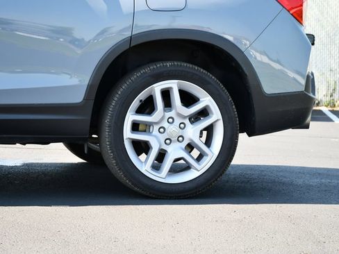 Used 2024 Honda Passport EX-L image 11