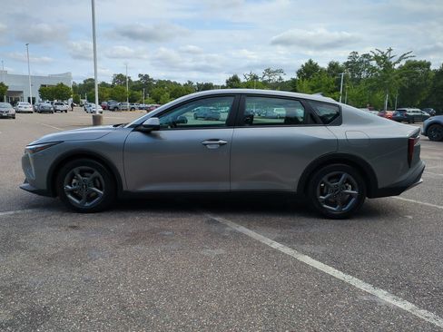 Used 2025 Kia K4 FWD image 7