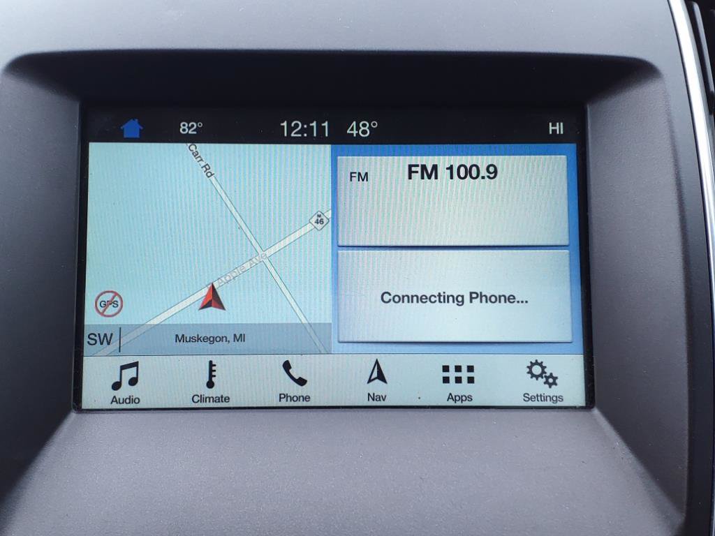 Used 2018 Ford Edge Titanium w/ Equipment Group 301A FWD image 6