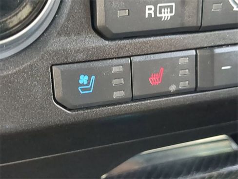 Used 2020 Ford F250 Platinum w/ FX4 Off-Road Package image 24