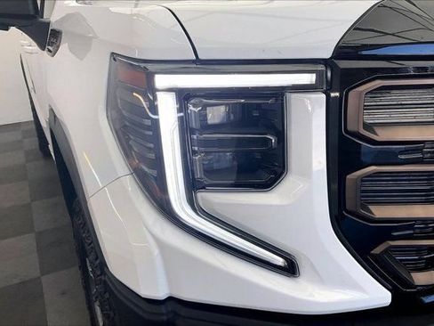 Used 2026 GMC Sierra 1500 AT4X AWD/4WD image 28