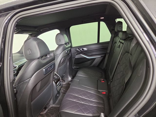 Used 2023 BMW X5 xDrive40i w/ Premium Package AWD/4WD image 16