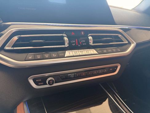 Used 2019 BMW X5 xDrive40i w/ Convenience Package image 48