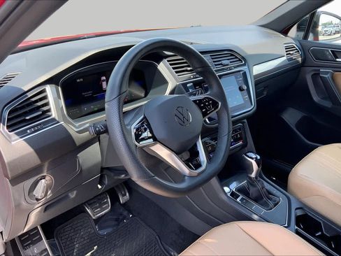 Used 2024 Volkswagen Tiguan SE R-Line FWD image 17