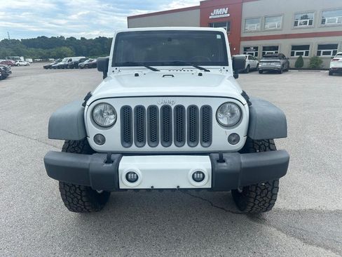 Used 2015 Jeep Wrangler Unlimited Sport AWD/4WD image 8