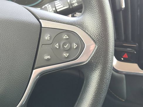 Used 2021 Chevrolet Traverse LS w/ LPO, Floor Liner Package FWD image 30