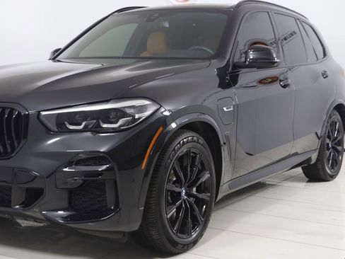 Used 2023 BMW X5 xDrive45e w/ M Sport Package image 70