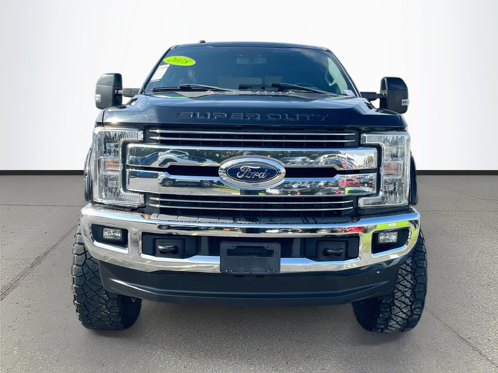Used 2018 Ford F250 Lariat w/ Lariat Value Package AWD/4WD image 2