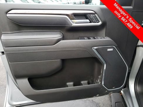 Used 2025 Chevrolet Silverado 2500 LTZ w/ LTZ Plus Package AWD/4WD image 11