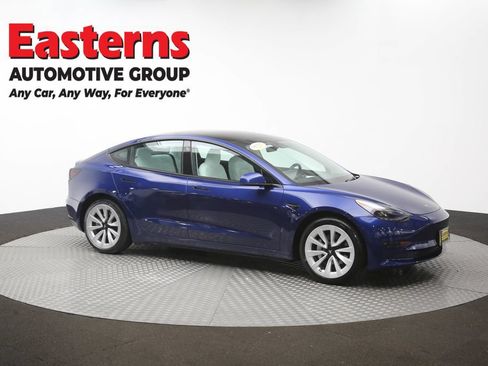 Used 2023 Tesla Model 3 Standard Range RWD image 42