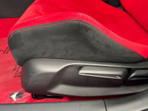 Used 2025 Honda Civic Type R image 14