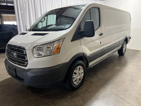Used 2017 Ford Transit 250 148 Low Roof image 4