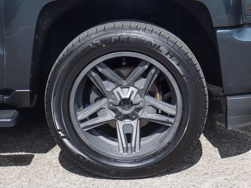 Used 2018 Chevrolet Silverado 1500 LT w/ Texas Edition AWD/4WD image 50