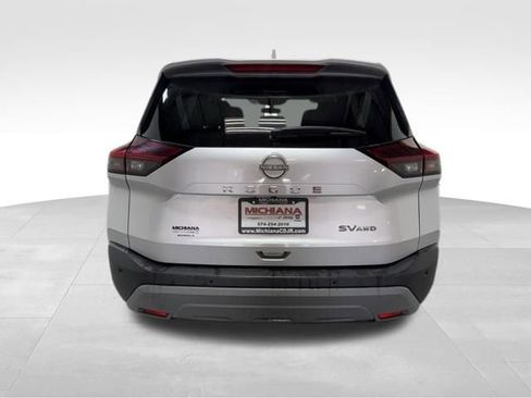 Used 2023 Nissan Rogue SV AWD/4WD image 8