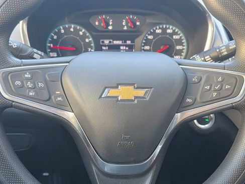 Certified 2023 Chevrolet Equinox LS FWD image 32