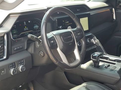 Certified 2023 GMC Sierra 1500 Denali w/ Technology Package AWD/4WD image 8