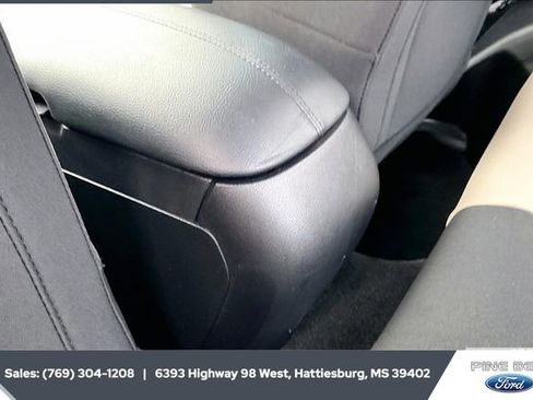 Used 2019 Ford Mustang Coupe w/ Equipment Group 101A image 24