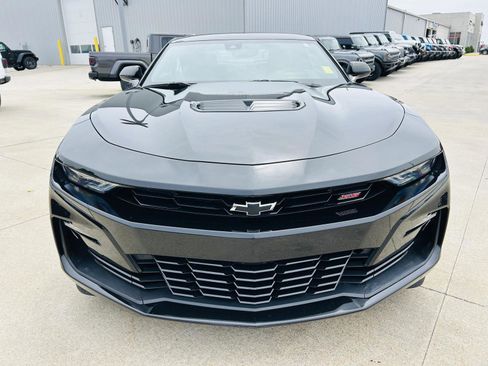 Used 2022 Chevrolet Camaro SS RWD image 26