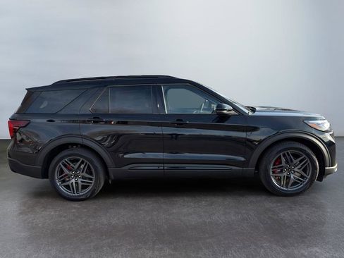 New 2026 Ford Explorer ST AWD/4WD image 13