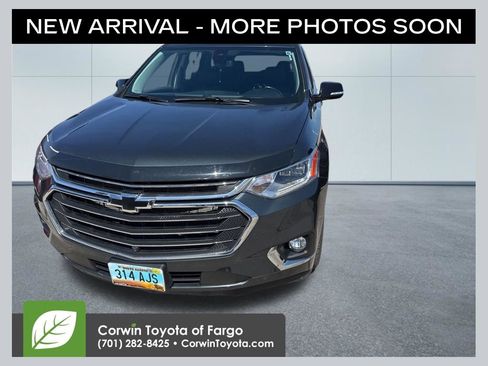 Used 2020 Chevrolet Traverse Premier w/ LPO, Floor Liner Package image 1