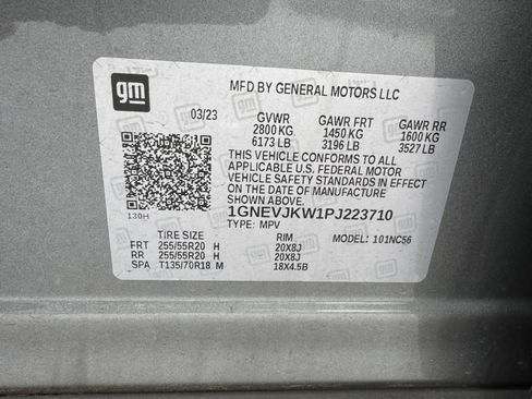 Used 2023 Chevrolet Traverse RS AWD/4WD image 39