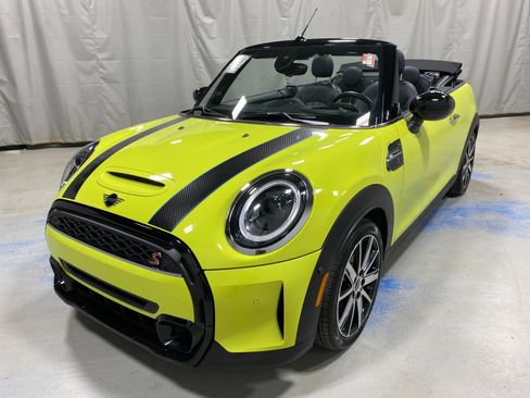 Certified 2023 MINI Cooper S w/ Sidewalk Package image 2