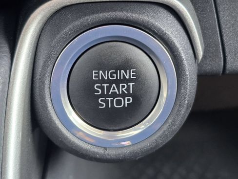 Used 2024 Toyota Grand Highlander AWD image 13