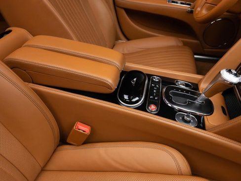 Used 2017 Bentley Flying Spur S V8 image 28