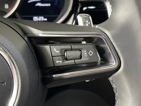 Certified 2026 Porsche Macan AWD/4WD image 24