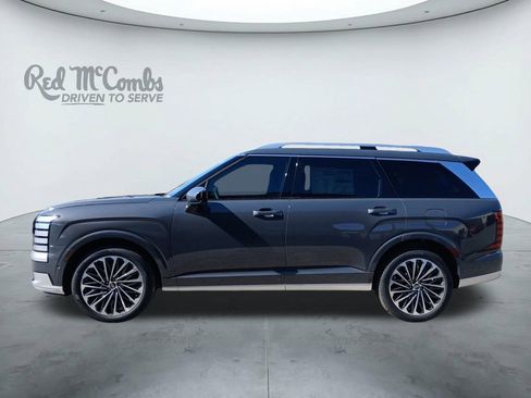 New 2026 Hyundai Palisade Calligraphy FWD image 2
