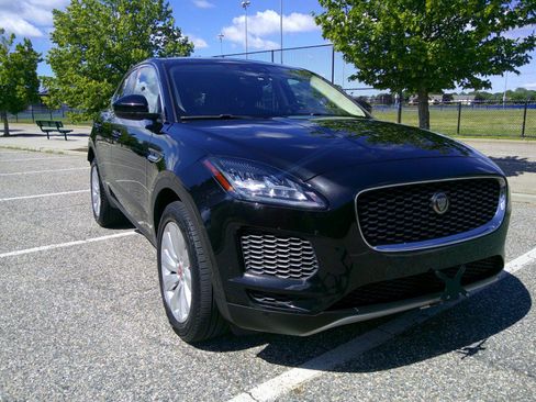 Used 2018 Jaguar E-PACE SE AWD/4WD image 11