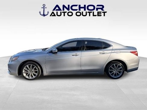 Used 2019 Acura TLX image 5