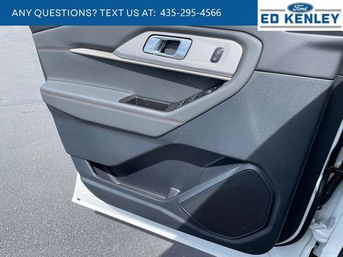 New 2026 Ford Explorer Active image 19