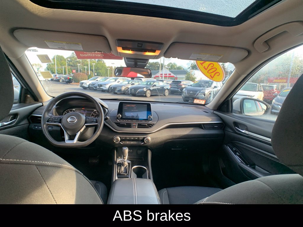 Certified 2021 Nissan Altima 2.5 SV w/ SV Premium Package FWD image 27