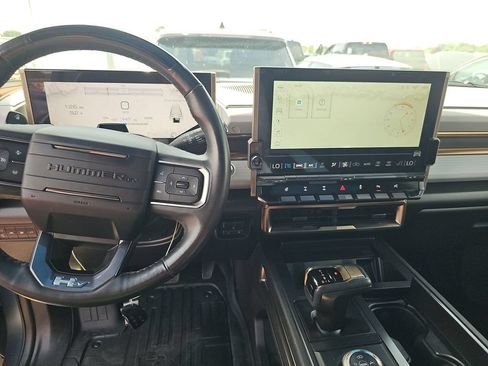 Used 2024 GMC Hummer EV 3X w/ Omega Edition AWD/4WD image 5
