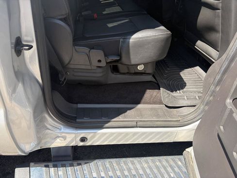 Used 2016 Ford F350 Lariat w/ Lariat Ultimate Package AWD/4WD image 38