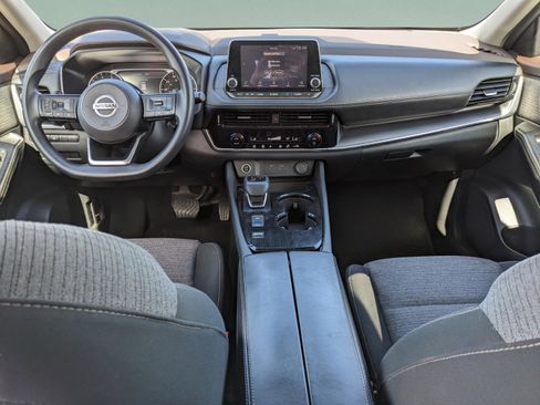 Used 2021 Nissan Rogue SV FWD image 13