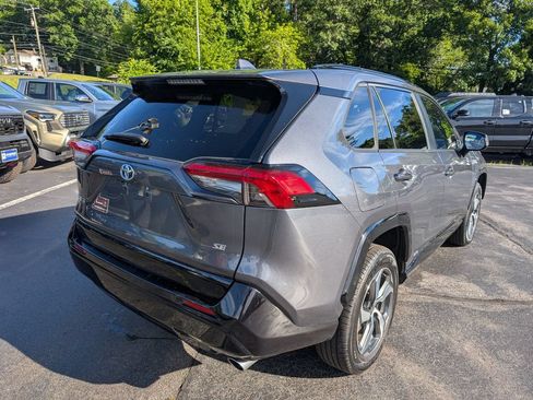 Used 2023 Toyota RAV4 SE AWD/4WD image 7
