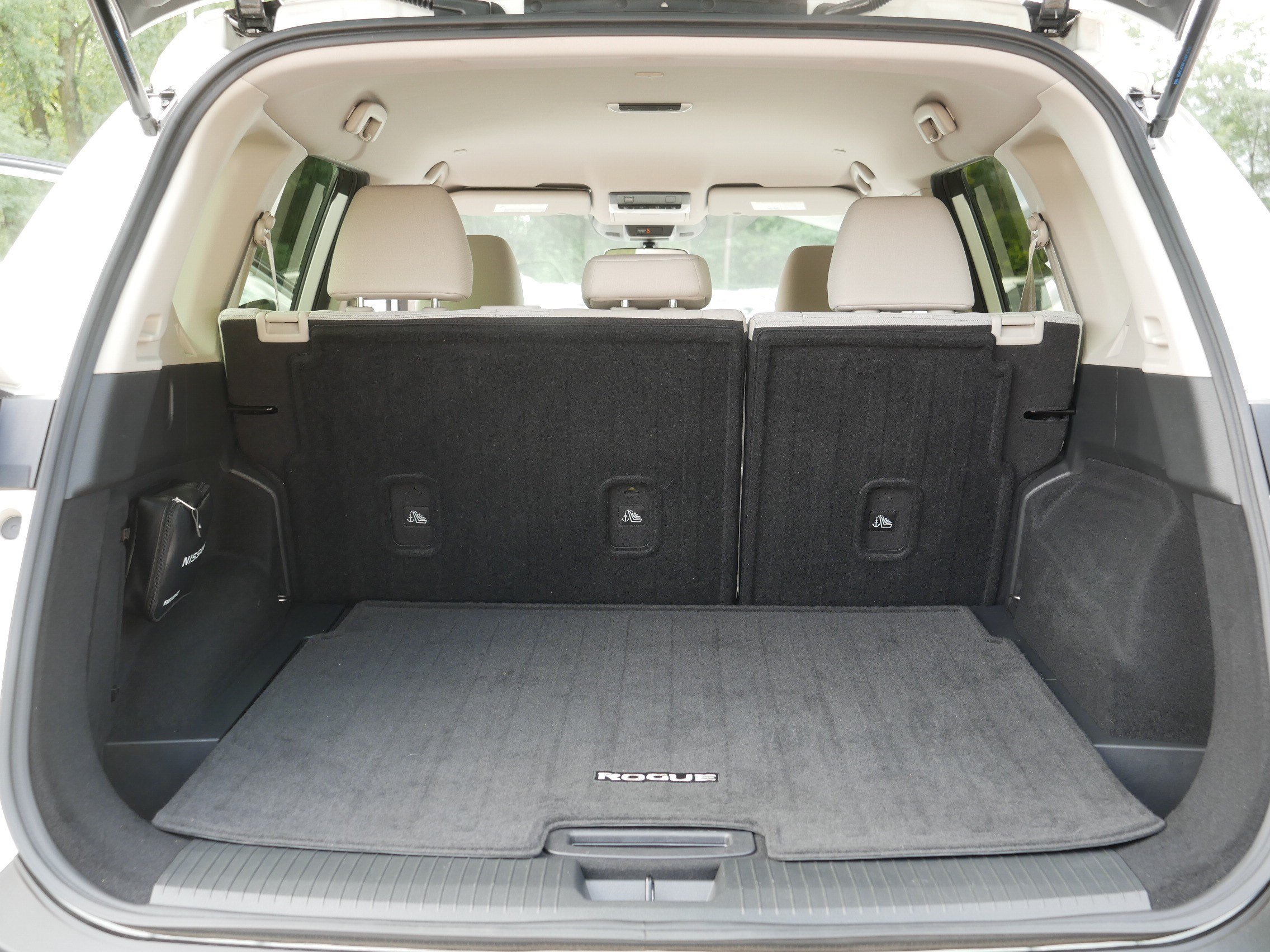 Certified 2023 Nissan Rogue SV AWD/4WD image 18