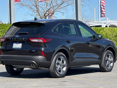 Used 2025 Ford Escape ST-Line image 4
