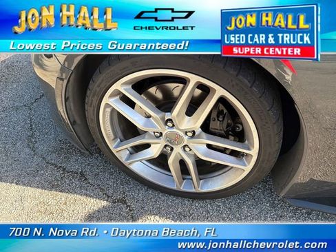 Used 2014 Chevrolet Corvette Stingray Coupe w/ 2LT Preferred Equipment Group image 19