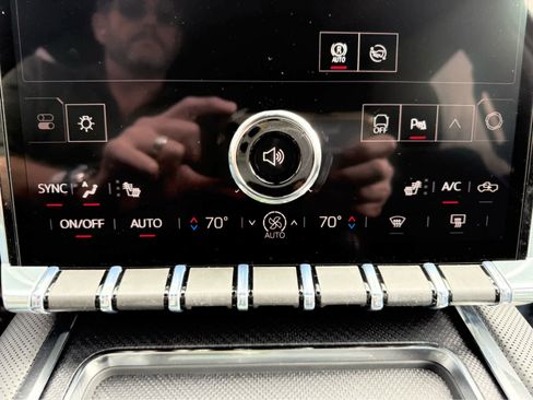 New 2026 GMC Sierra EV Elevation AWD/4WD image 22