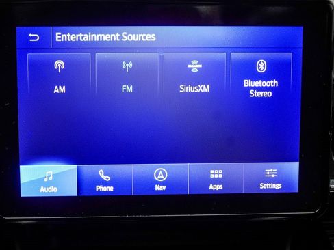 Used 2022 Ford Explorer Limited w/ Equipment Group 301A image 25