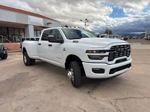 New 2026 RAM 3500 Big Horn AWD/4WD image 3